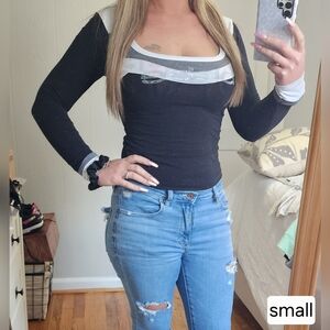 Bebe | Gem Logo Long Sleeve Top